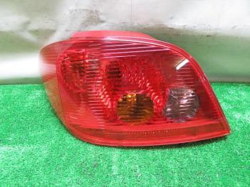 [中古] H16/6 プジョー 307 XSI GH-T5RFN 左テールランプ