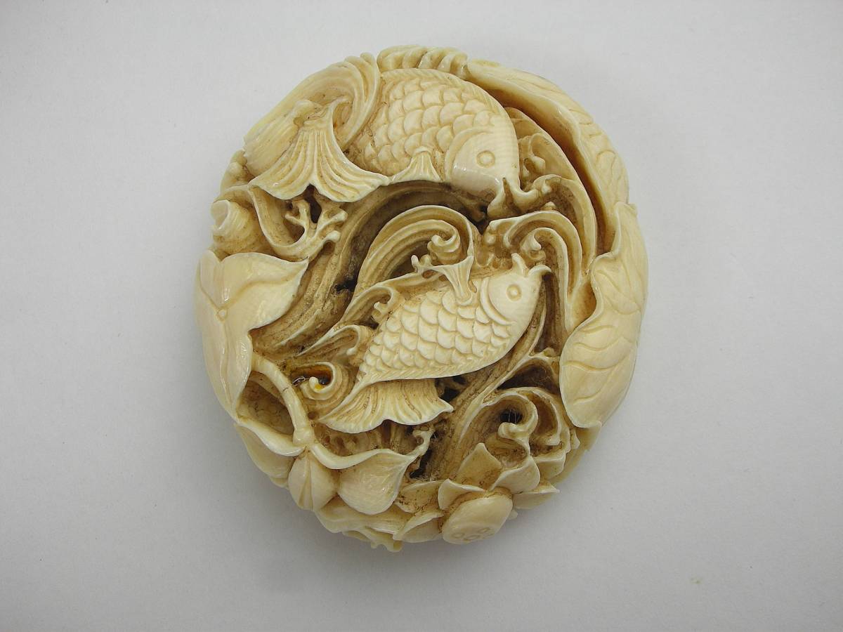 根付インテリア透かし彫り現品 急激