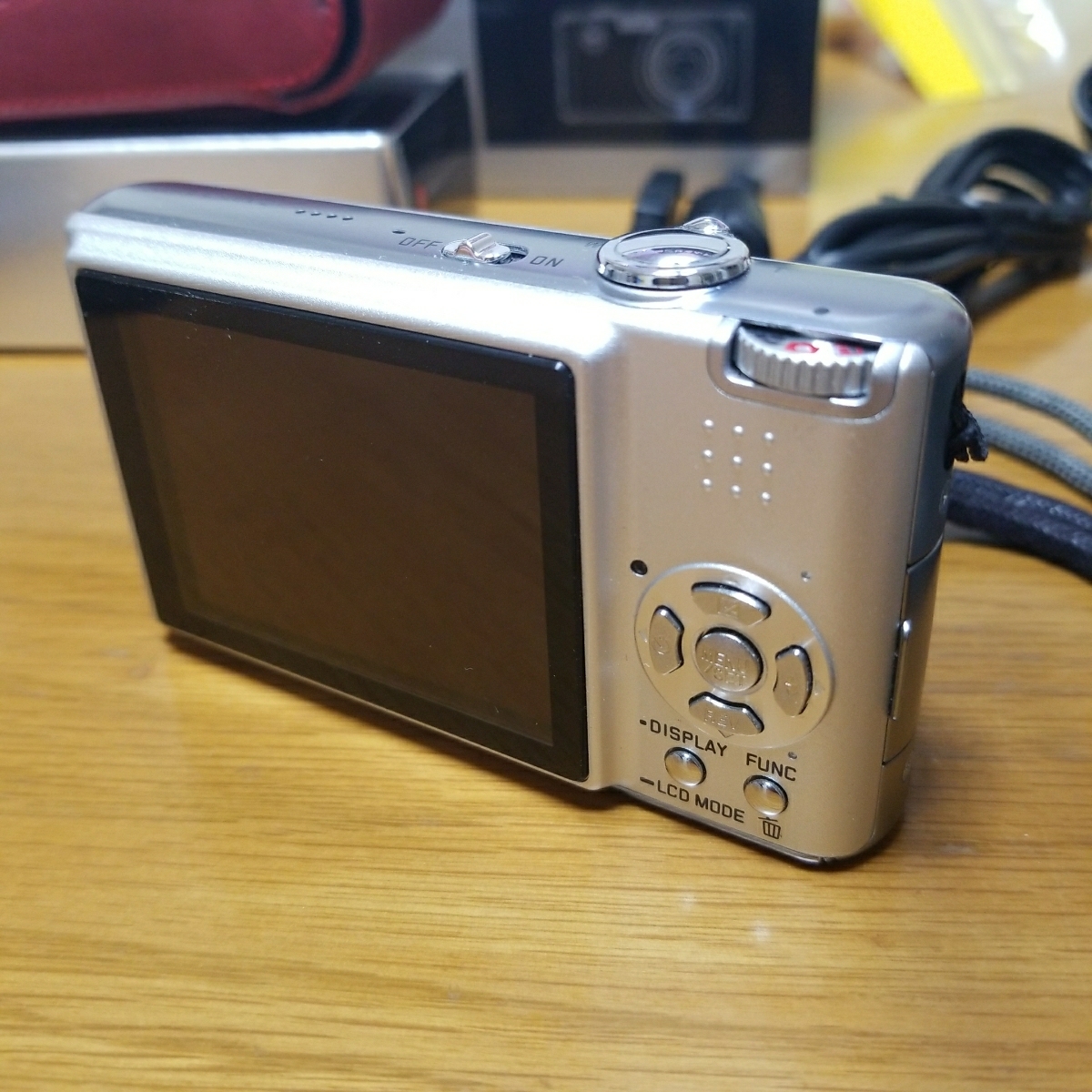 LEICA ライカ コンパクトデジタルカメラ コンデジ C-LUX2 箱、取扱い