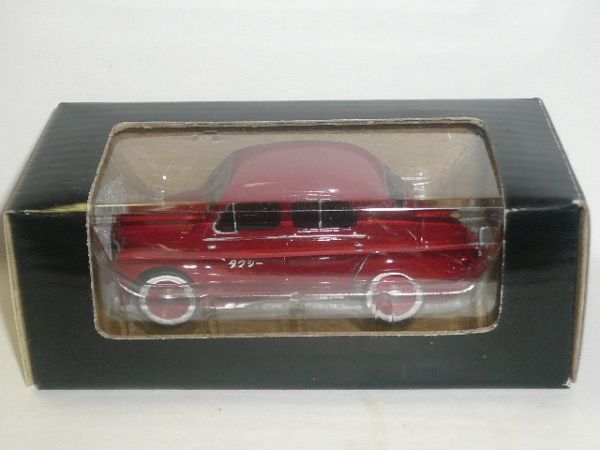送料無料，得価 1/43 INTERALLIED 日野 ルノー4CV タクシー 赤(商用車、公用車)｜売買されたオークション情報、yahooの商品情報をアーカイブ公開 - オークファン 商用車、公用車