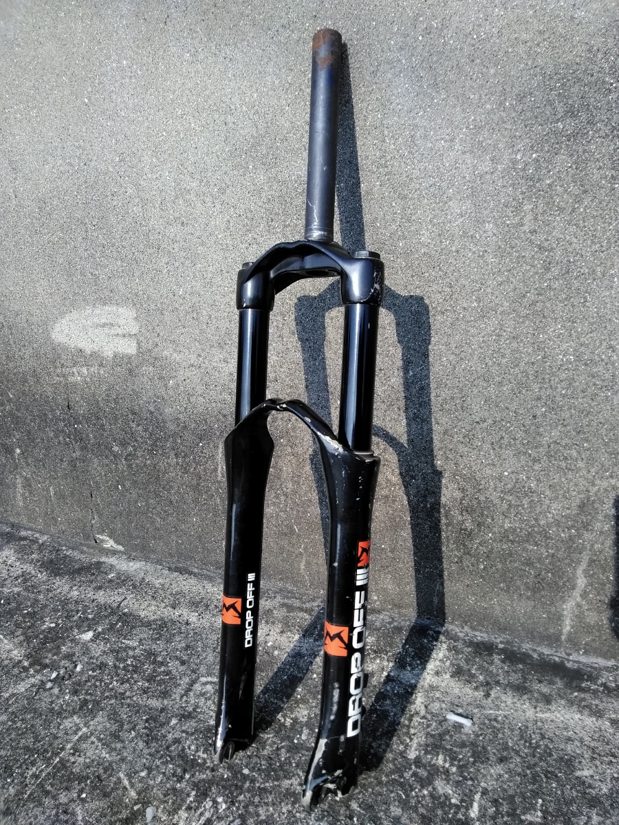 マウンテンバイク　フロントフォーク