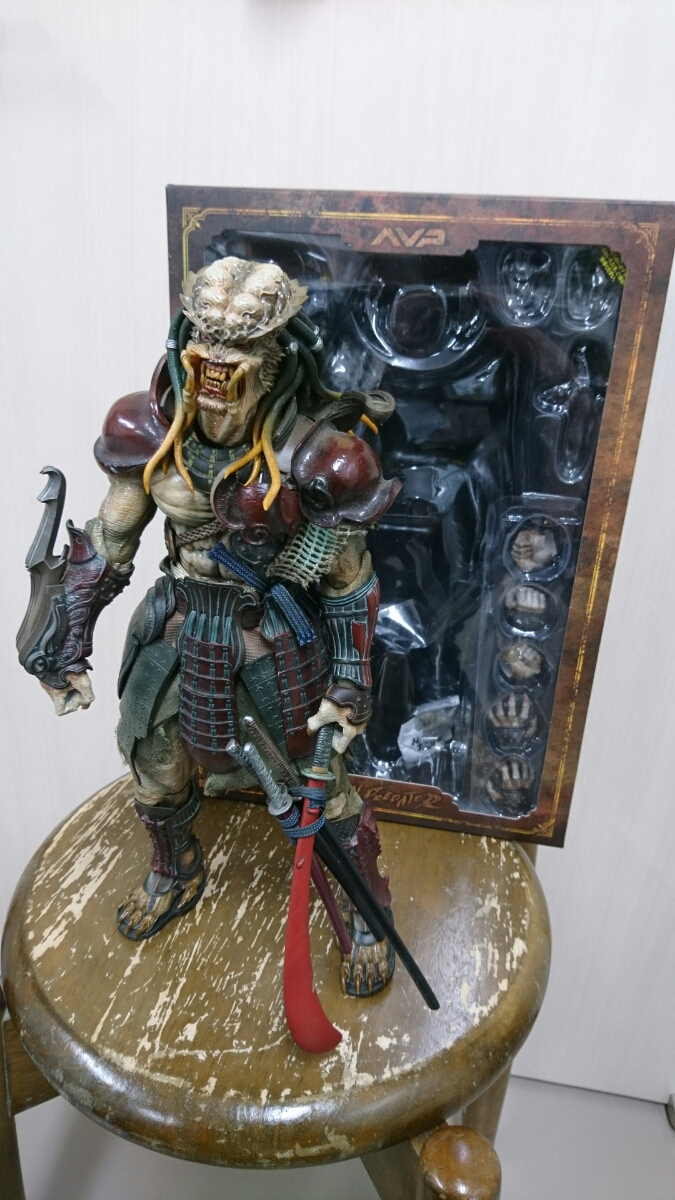 サムライビッグレッド プレデター フィギュア ネカ NECA ジャンク