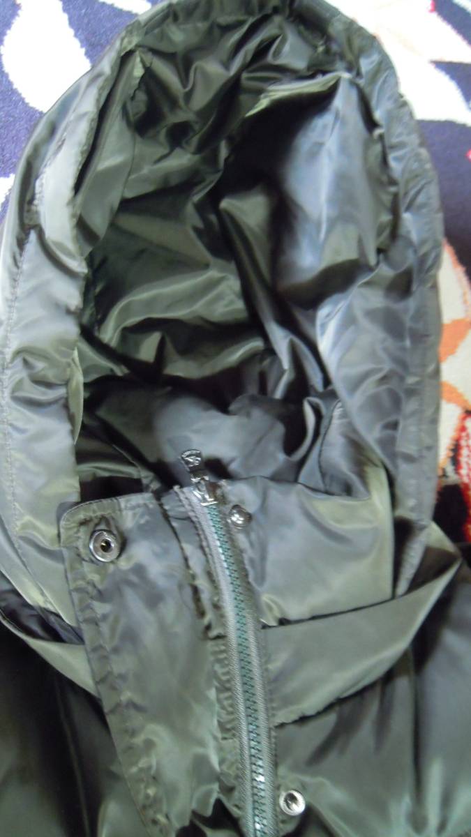 カステルバジャックダウンコート　Mサイズ カステルバジャック CASTELBAJAC | 黒 23AW ロゴ