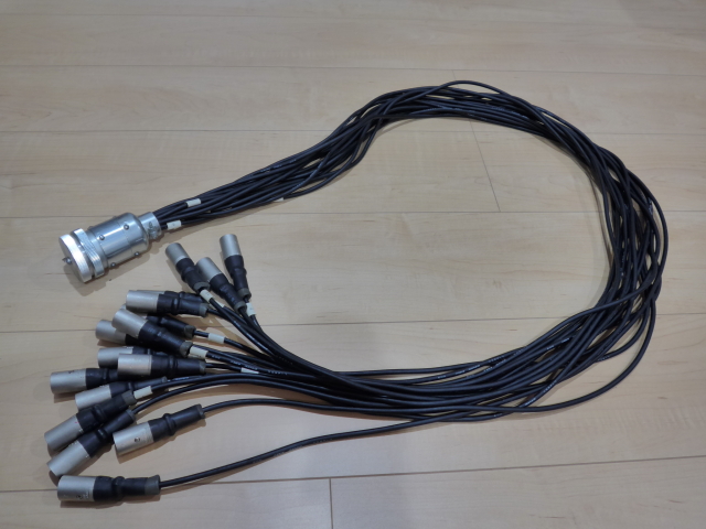 カナレ製 CANARE 先バラマルチケーブル 16S2F1。未使用保管品