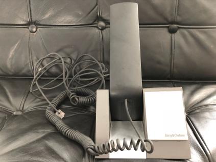 新作，爆買い Bang&Olufsen バングアンドオルフセン BeoCom1401 B&O 電話機 テーブルホルダー セット(電話機一般)｜売買されたオークション情報、yahooの商品情報をアーカイブ公開 - オークファン 電話機一般