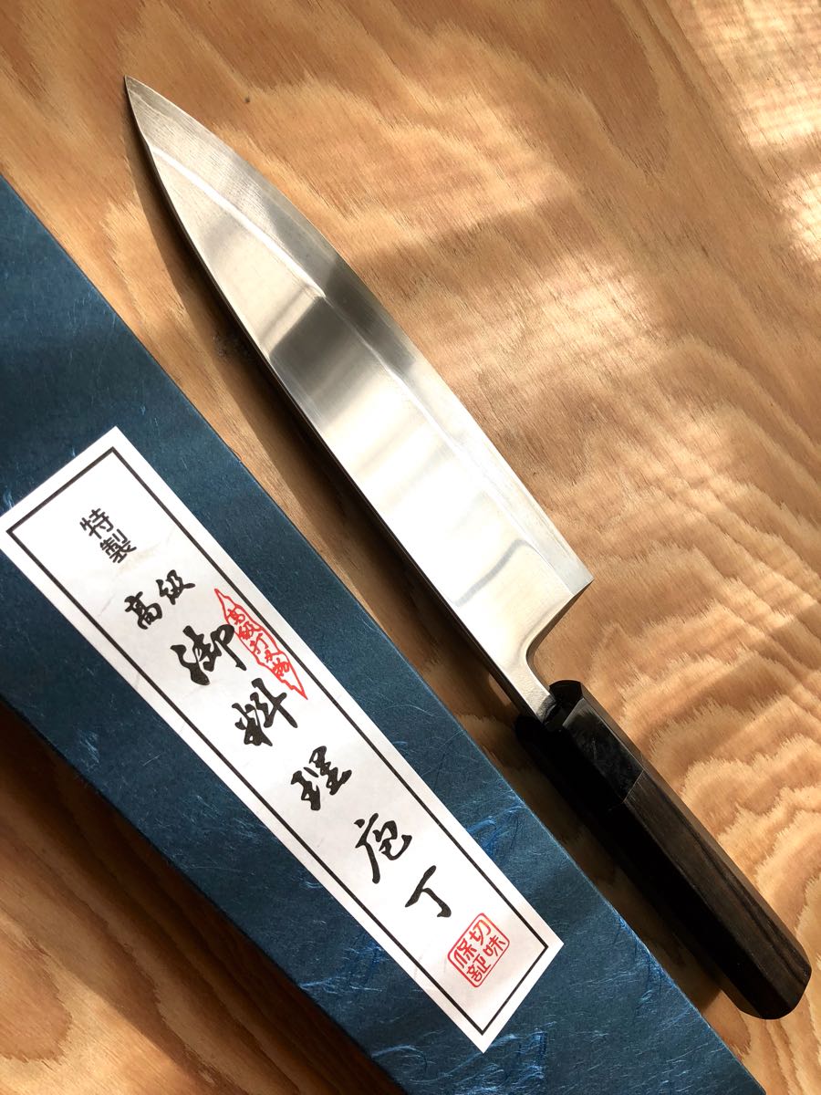 新品 青二鋼紋鍛錬 相出刃 七寸 黒檀水牛桂八角柄 鏡面 キッチン、食器