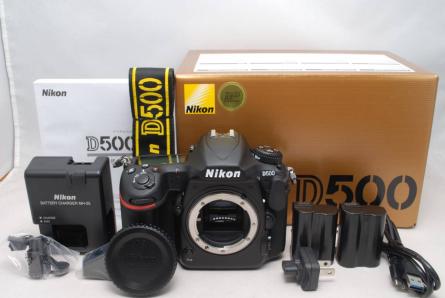 美品☆Nikon ニコン D500 ボディ☆元箱・予備バッテリー付き