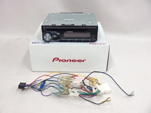 104F804B●carrozzeria カロッツェリア DEH-4200 CD/USB/チューナーメインユニット 中古 動作品