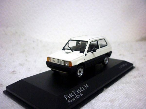 ミニチャンプス 1/43 フィアット パンダ 1980 30周年 2台セット 送料