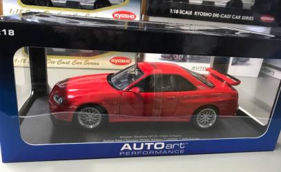 AUTOart オートアート 1⁄18 NISSAN SKYLINE 日産 オートアート 1