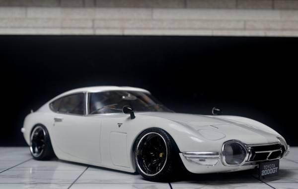 1/18 トヨタ 2000GT クーペ ホワイト ワタナベ 改 カスタム(乗用車