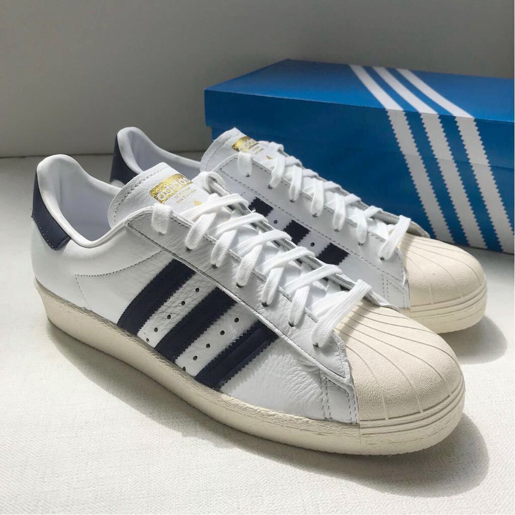 限定セール，豊富な アディダス スーパースター SS 80s 28㎝ BZ0145 白ホワイト ブルー 金ベロ adidas Originals SUPERSTAR(28.0cm)｜売買されたオークション情報、yahooの商品情報をアーカイブ公開 - オークファン 28.0cm