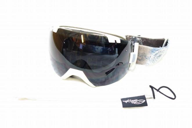  14/15 SMITH IO スミス アイオーモデル スノーボード ゴーグル フリーサイズ レンズ傷有り(スミス)｜売買されたオークション情報、yahooの商品情報をアーカイブ公開 - オークファン ゴーグル