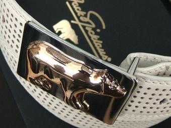 【格安，限定セール】 1.5万 ジャックニクラウス白 本革ベルト ゴールデンベア117cm(白)｜売買されたオークション情報、yahooの商品情報をアーカイブ公開 - オークファン 皮革、レザー