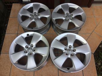 ZVW30プリウス純正ツーリング17インチアルミホイール4本セット 17×7J+