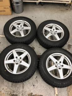 スタッドレスタイヤ 新品 | アルファード、ヴェルファイア用18インチ