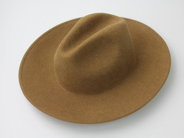 HOT，定番人気 IENA SORBATTI イエナ ソルバッティ Crushable HAT ウールフェルトハット キャメル 帽子 2400010676772(その他)｜売買されたオークション情報、yahooの商品情報をアーカイブ公開 - オークファン その他