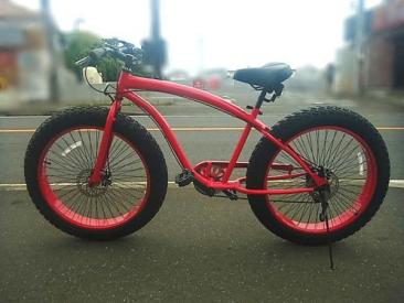 ＦＡＴ ＢＩＫＥ　ファットバイク　ビーチ　ＢＭＸ　赤　ペタル