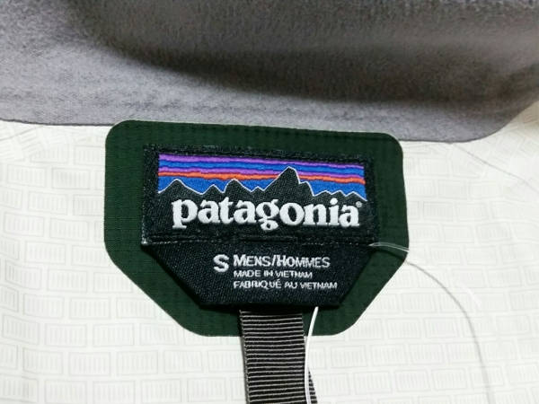 パタゴニア Patagonia ジャケット ブルゾン サイズS ダークグリーン×ライトグリーン メンズ ジップアップ/春・秋物 新品同様 パタゴニア Patagonia ブルゾン Men's 5%OFFクーポン配布中！patagonia Sサカゼン公式通販
