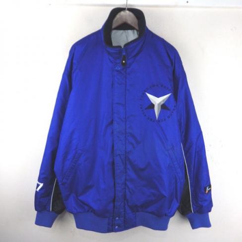 i13345/激レア アシックス 横浜ベイスターズ 野球 17番 ナイロン ジャケット スタジャン ウインドブレーカー 中綿 実使用 支給品 2XO 青