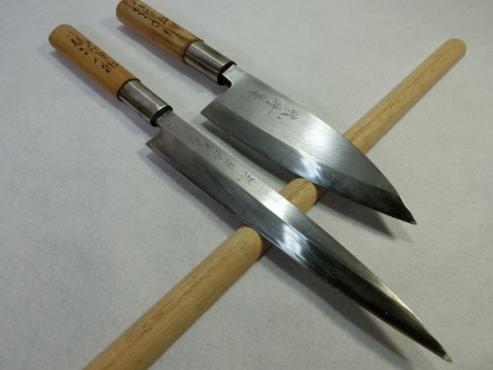 ◇訳あり 刺身包丁 堺政次作 鋼製 刃先 203mm / 出刃包丁 三木特産 龍