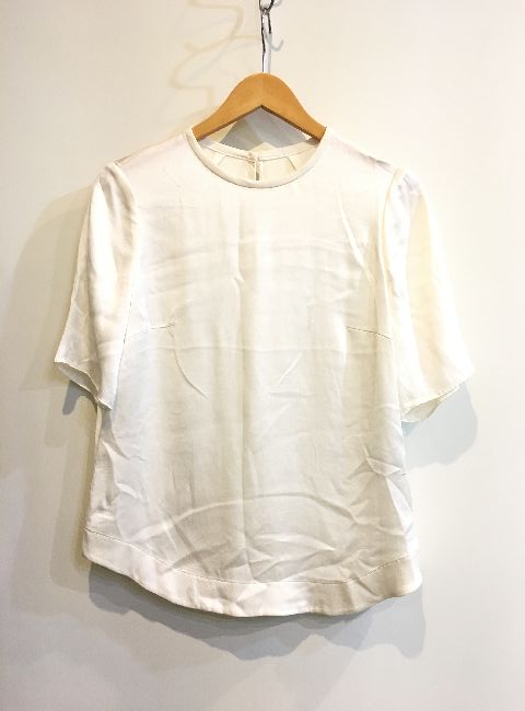 SALE，爆買い 二子玉 フィロディセタ Filo di Seta シルクブラウス ホワイト 白 半袖 プルオーバー カットソー レディス 40(Mサイズ)｜売買されたオークション情報、yahooの商品情報をアーカイブ公開 - オーク Mサイズ