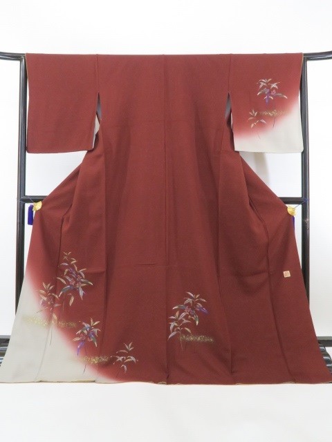 やまと桜 ＋７ 米沢・白布温泉かもしかや｜地酒が Yahoo!オークション 振袖レンタル·購入や成人式の着付けは 木川屋 ゆめsaku やまと誂製 箔散らし“実りある日々が煌やかに舞い上がる蘇芳色の空”彩 落款 訪問着 h-236