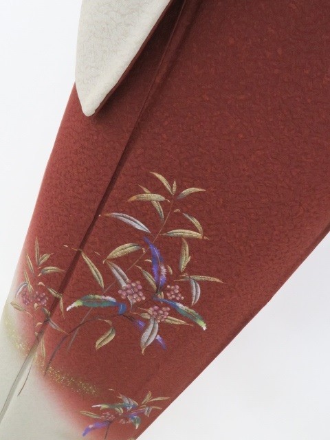 やまと桜 ＋７ 米沢・白布温泉かもしかや｜地酒が Yahoo!オークション 振袖レンタル·購入や成人式の着付けは 木川屋 ゆめsaku やまと誂製 箔散らし“実りある日々が煌やかに舞い上がる蘇芳色の空”彩 落款 訪問着 h-236