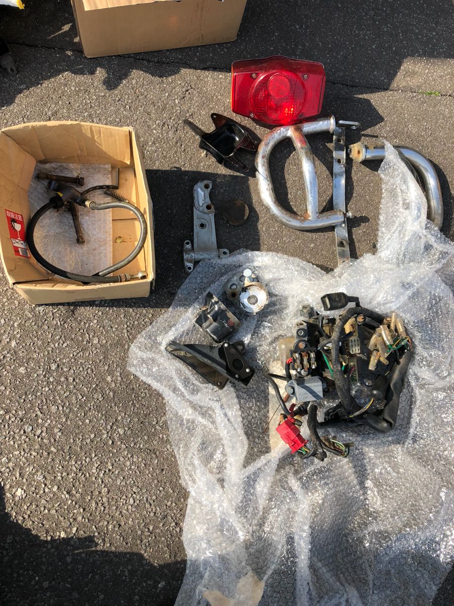 SHINee ジョンヒョン 「山荷葉」【和訳付き】小説 JONGHYUN 翻訳COEX