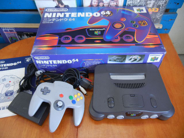 任天堂 ニンテンドウ64 ゲーム機 本体 NUS-001 動作品 美品 日本 箱付 箱有り