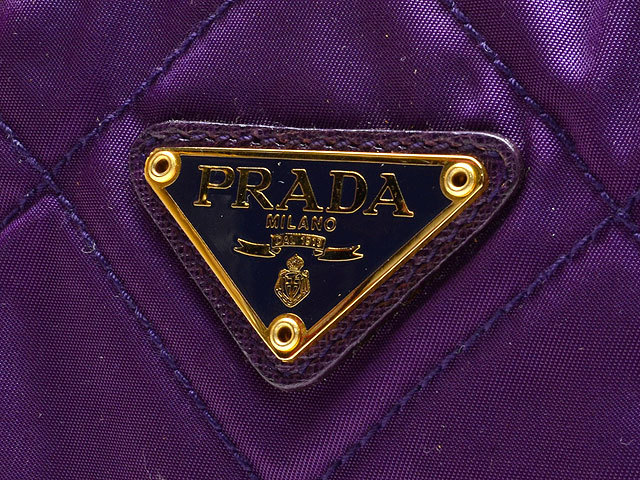 プラダ キルティング ゴールドチェーン ショルダーバッグ 紫 PRADA/プラダ チェーンショルダーバッグ キルティング ナイロン
