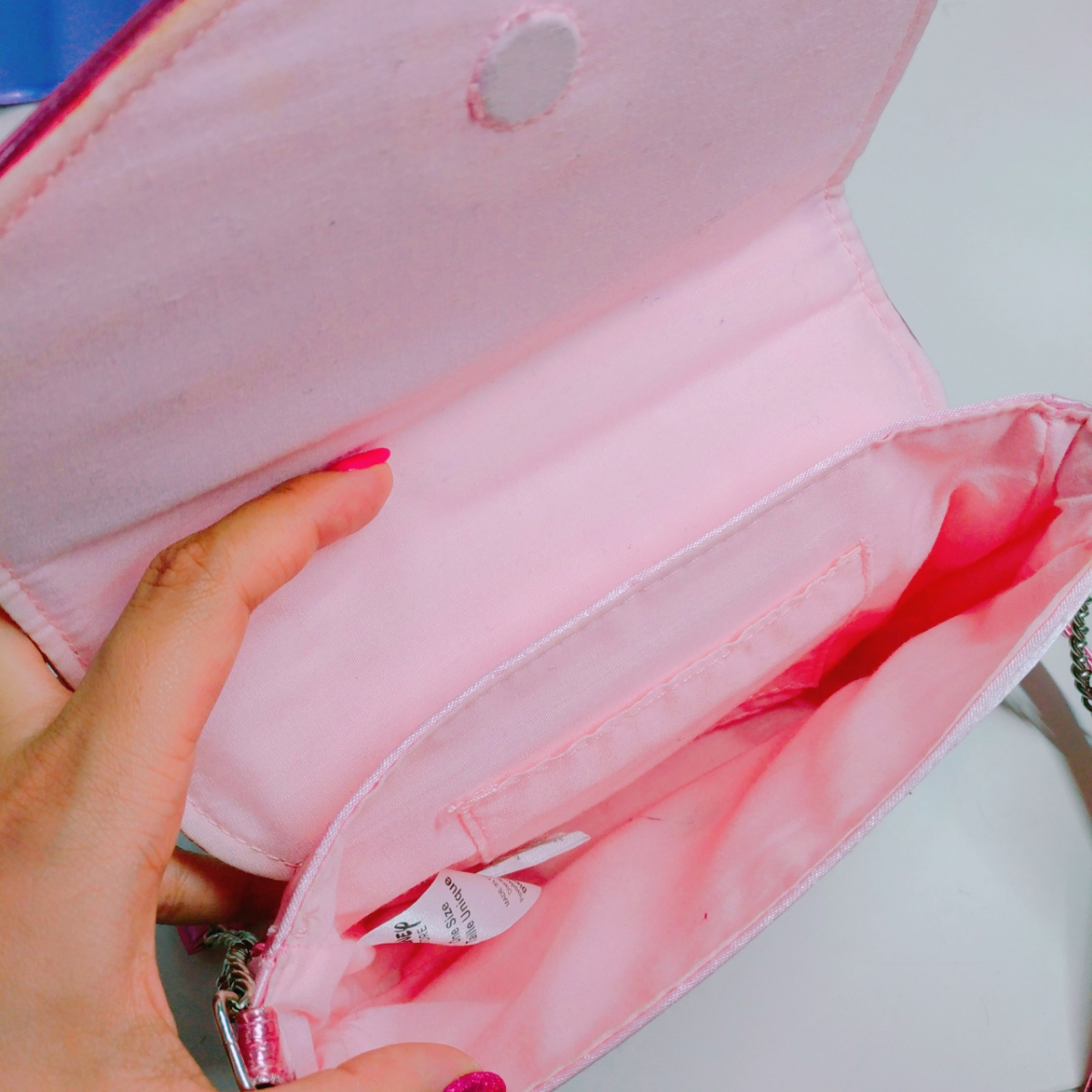 ディズニープリンセス バッグ ポシェット ディズニーストア ラプンツェル アリエル ポシェット 売買されたオークション情報 Yahooの商品情報をアーカイブ公開 オークファン Aucfan Com