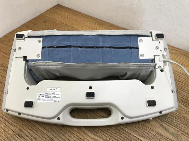 ★OMRONオムロン フットマッサージャ HM-231★TOKOTON FOOT★指圧＆もみ OMRON オムロン フットマッサージャー hm-231 マッサージ al0525