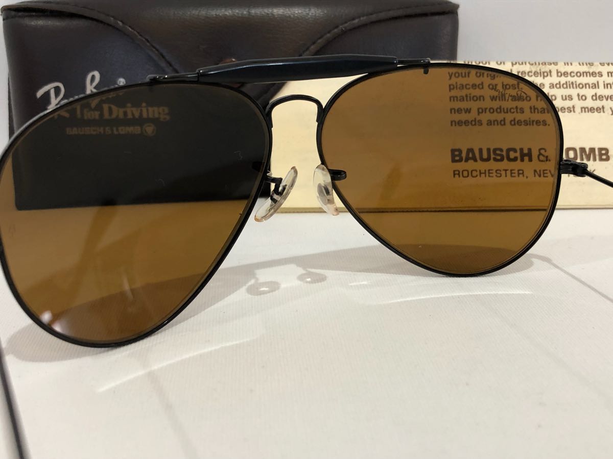 美品 B&L レイバン シルバー レザー アウトドアーズマン ミラー USA 再再販！ B&Lレイバン☆アウトドアーズマン2 62㎜ B-15TGM ミラー