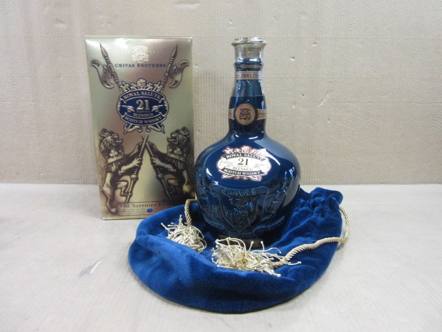 ロイヤルサルート ROYAL SALUTE 21年 サファイアフラゴン 布袋 箱付