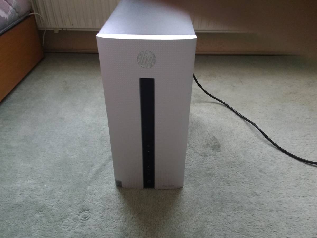 hp pavilion 550-140jp windows10 corei5-4670 白　ssd256 メモリ８ｇｂ　ｄｖｄ