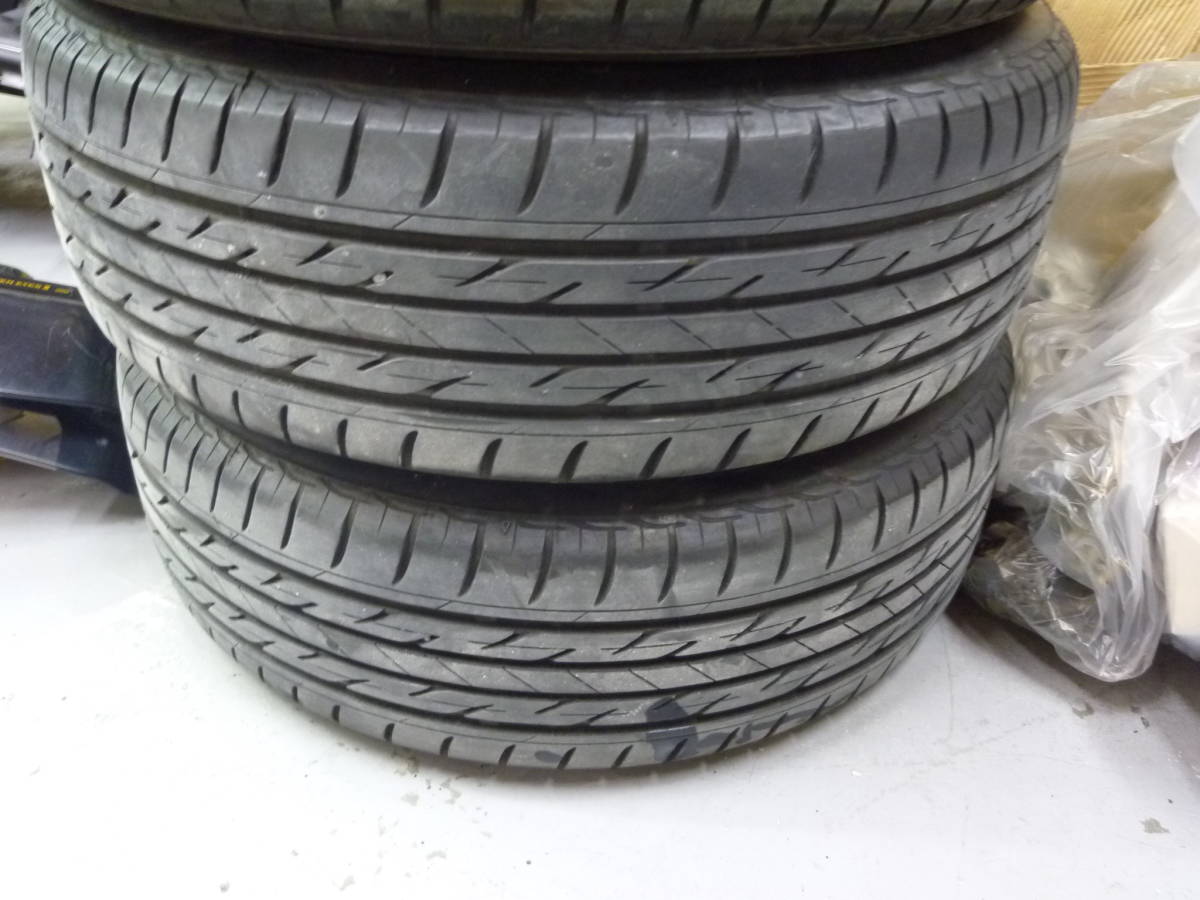 シエンタ トヨタ 15インチ 純正 185⁄60R15 純正ホイールキャップ 