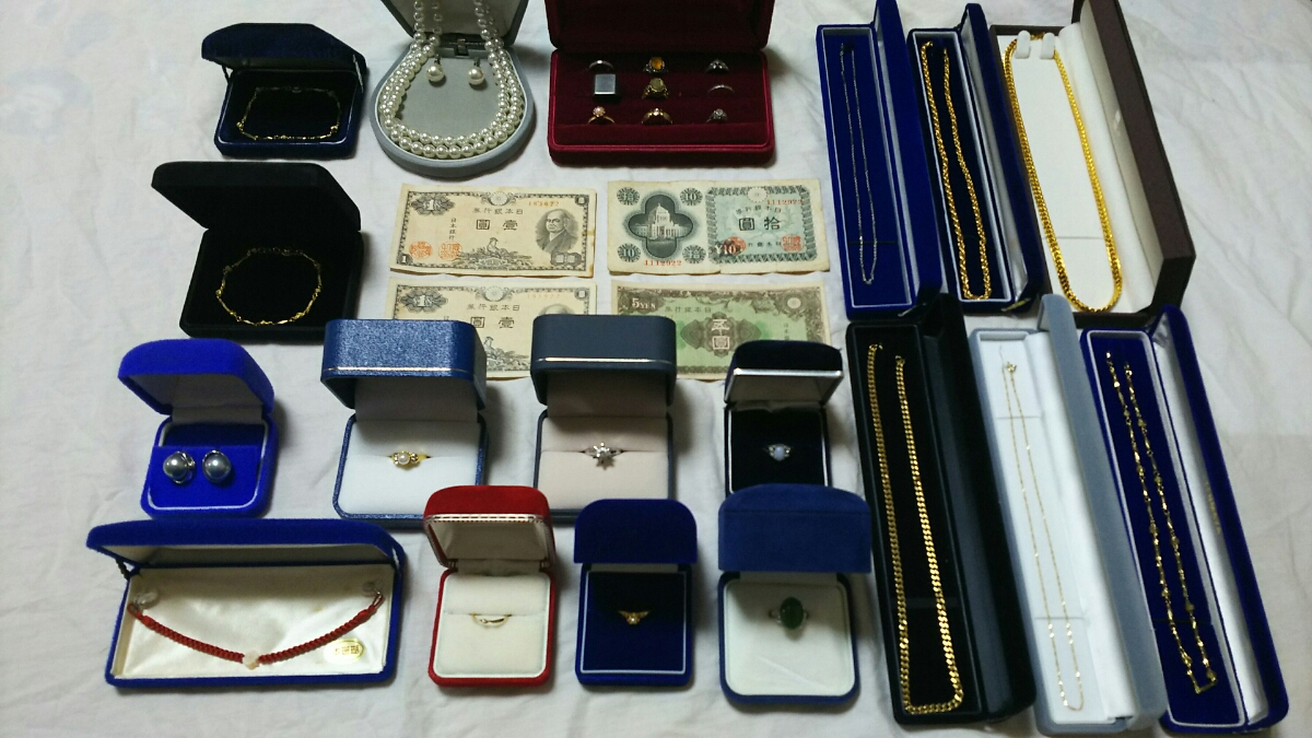 ネックレス 遺品整理 リング まとめ売り 指輪 アクセサリー イヤリング 