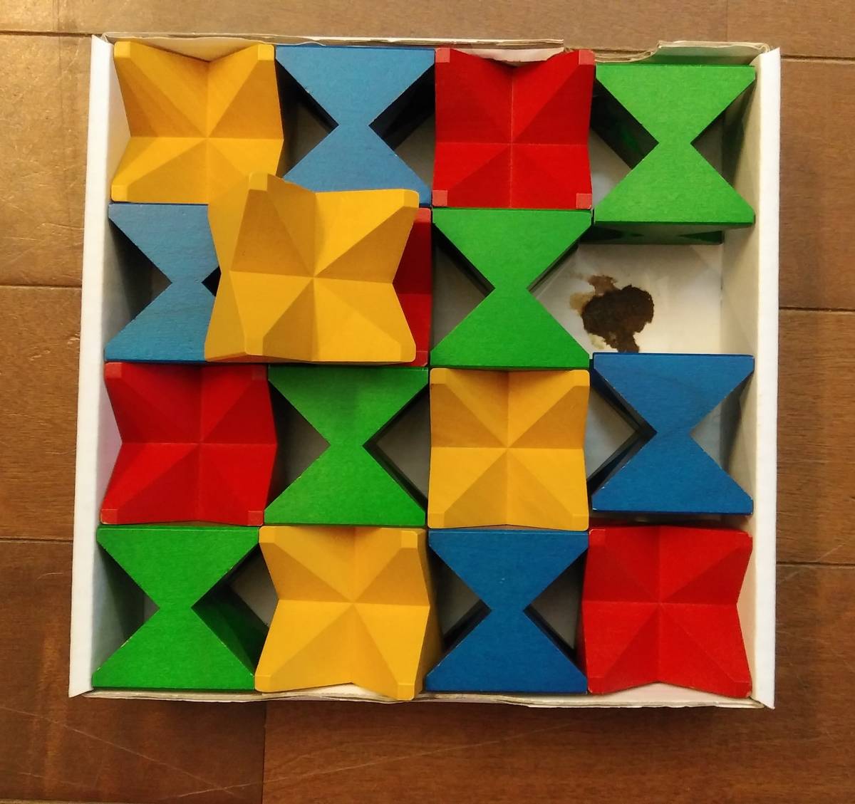 ネフ社　　スピール 積み木　　玩具 ワールドワイド English Naef/ネフ社☆ ネフスピール naef spiel 積み木 ワールドワイドキッズ