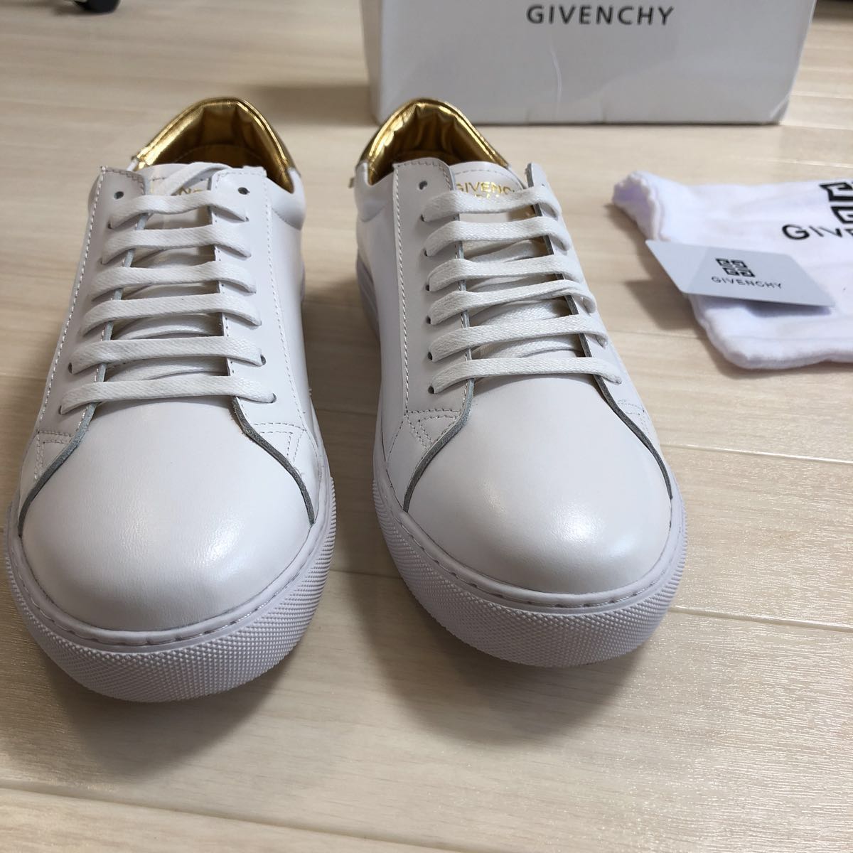 ジバンシーGIVENCHYスニーカーメンズ ホワイト2018 GIVENCHY メンズ 
