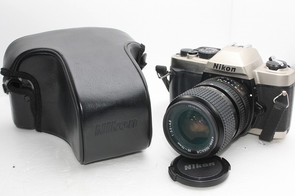 人気のフィルム一眼レフ Nikon ニコン FM10 35-70mm F3.5-4.8