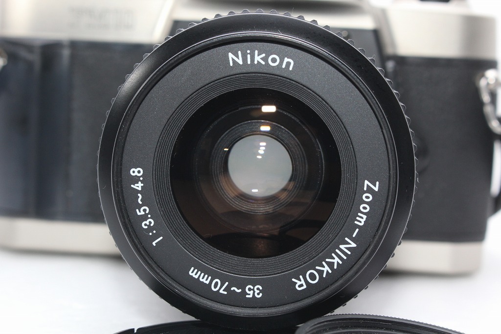 人気のフィルム一眼レフ Nikon ニコン FM10 35-70mm F3.5-4.8
