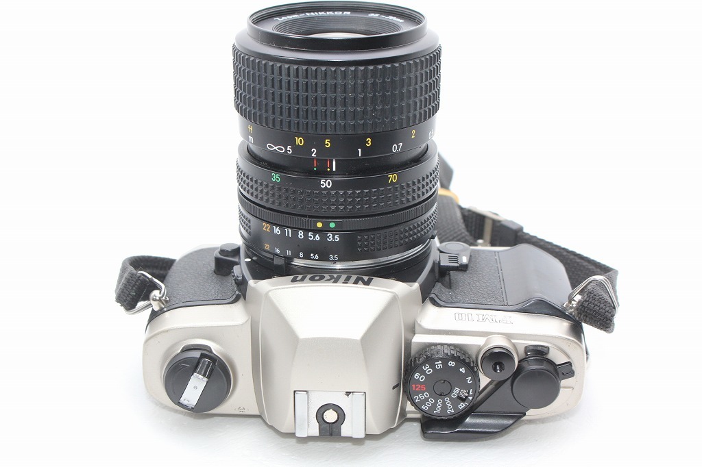 人気のフィルム一眼レフ Nikon ニコン FM10 35-70mm F3.5-4.8