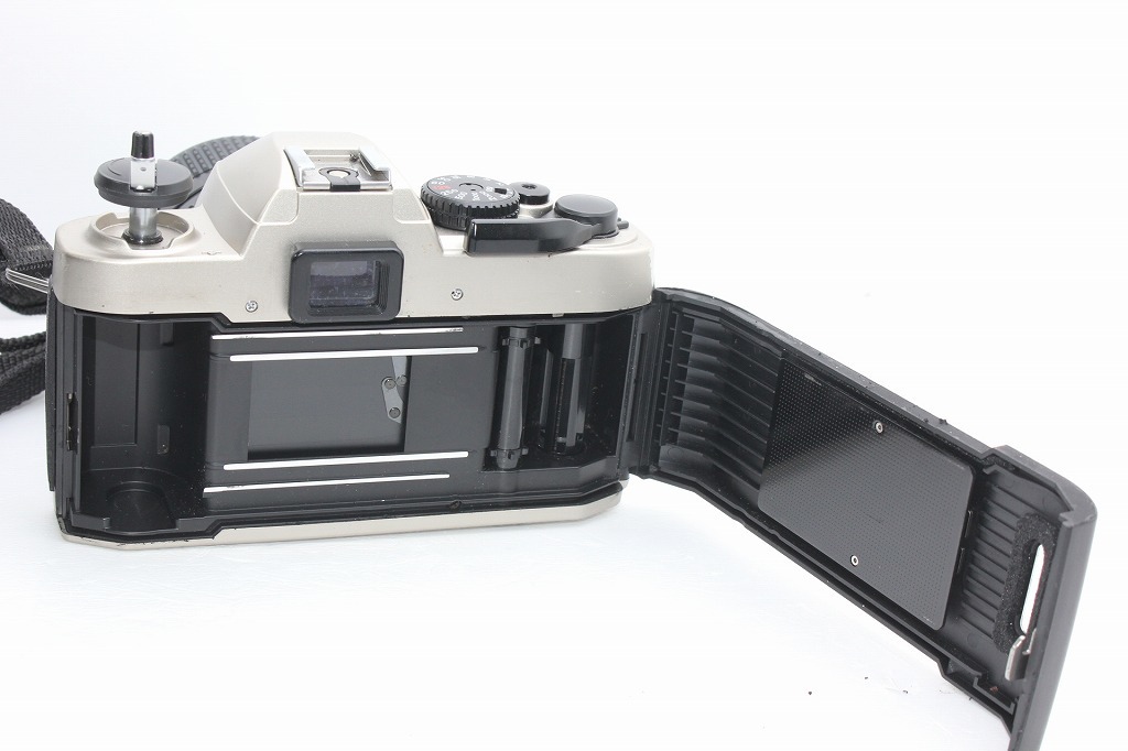 人気のフィルム一眼レフ Nikon ニコン FM10 35-70mm F3.5-4.8