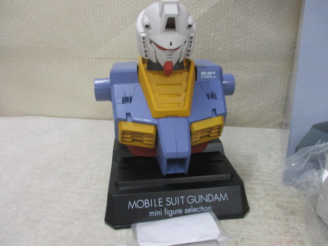 ガンダムMFSフィギュアセレクションディスプレイケース 【公式通販】