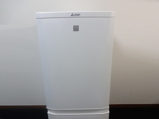 美品】三菱 MR-P15EC-KW 2ドア冷蔵庫 146L 2017年製 右開き 世田谷直取 