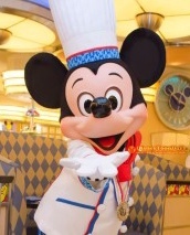 ディズニー、シェフ姿のミッキーに会えるレストラン！7月からランチ
