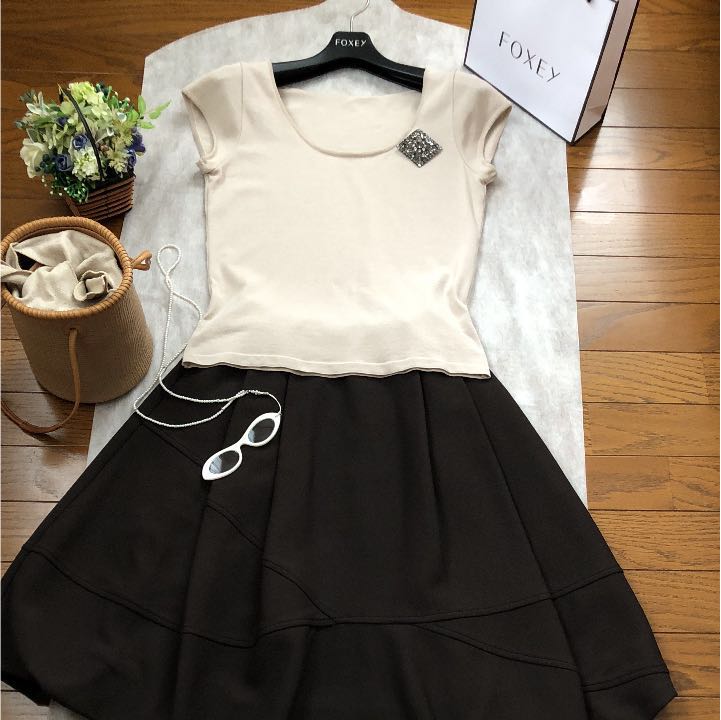 フォクシー トップス38 ベージュ カットソー