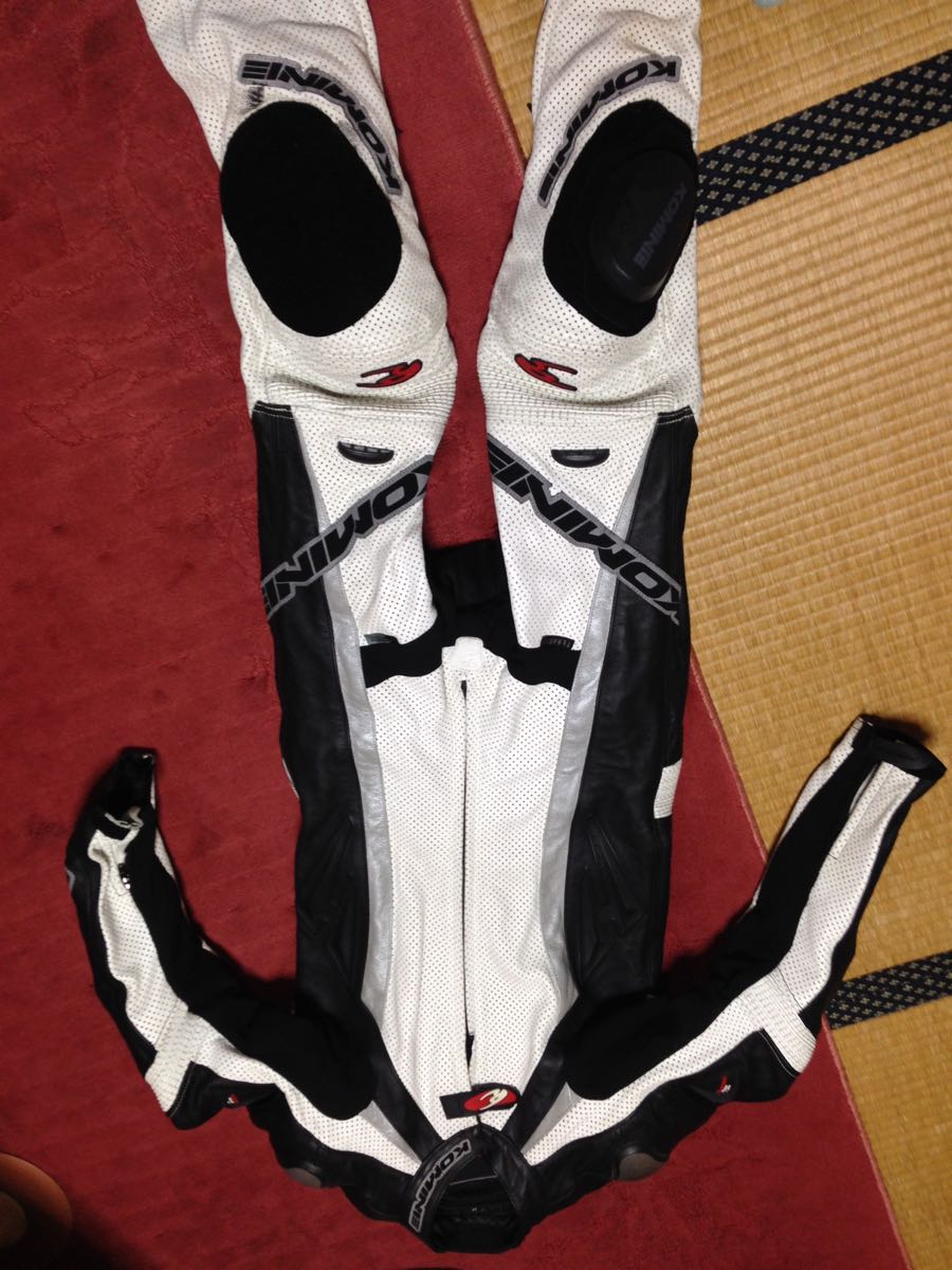 コミネレーシングスーツ 中古美品 コミネ レーシングスーツ