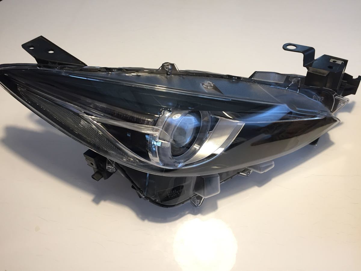 自動車用 ヘッドライト 本体左右マツダアクセラスポーツ純正オプションHID
